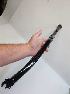 26" Bicycle Forks Steering Tube Threaded 1" - Image 1 of 4