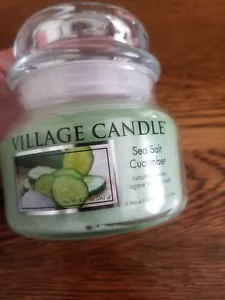 Village Candle 9,25 Oz Sea Salt Gurkenkerze - Bild 1 von 4