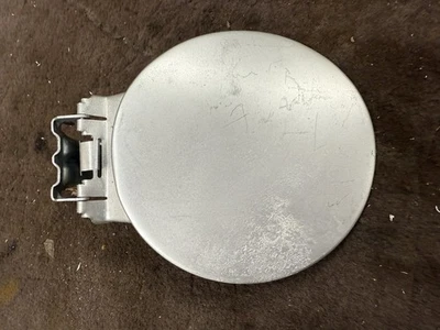 01-02-03-04 Chevy S-10 GMC Sonoma Crew Cab Pick up OEM Fuel Door Foto 1 de 4