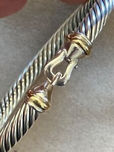 Previously owned  Yurman Cable Buckle Bracelet 18K Gold Bezel Size LARGE