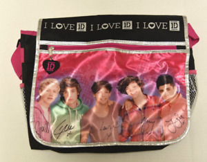 ONE DIRECTION - PHOTO SATCHEL BAG - PINK & BLACK -  NEW W/O TAGS - RARE