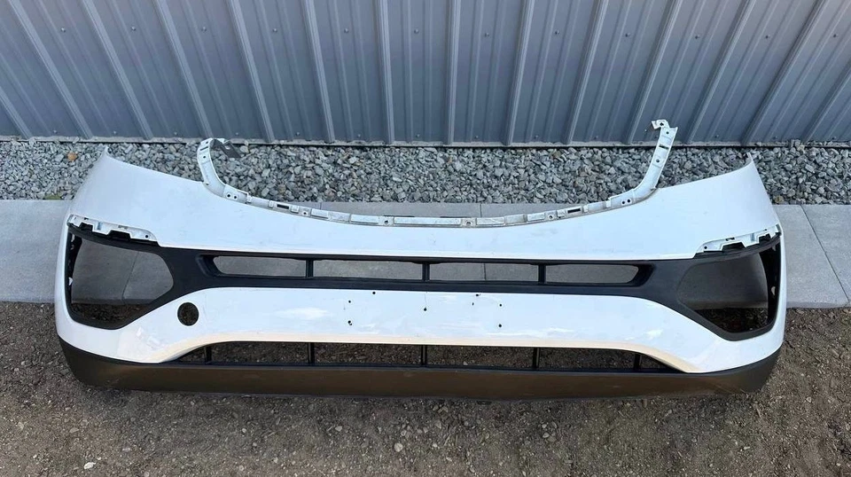 ❗️ SIN ENVÍO ❗️PARACHOQUES DELANTERO KIA SPORTAGE BLANCO 2011 2012 2013 2014 2015 2016 Foto 1 de 3