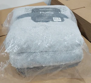 Berkshire Set of 2 Grey Gray Throw Blankets 60"x70" Light & Dark - NEW - Picture 1 of 4