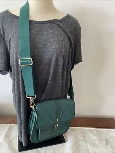 Talbots Green Quilted Crossbody Bag Leather Accents Adjustable Strap preppy