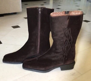 NUOVO Stuart Weitzman Snowuse marrone sportivo stivaletto donna 7M - Foto 1 di 8
