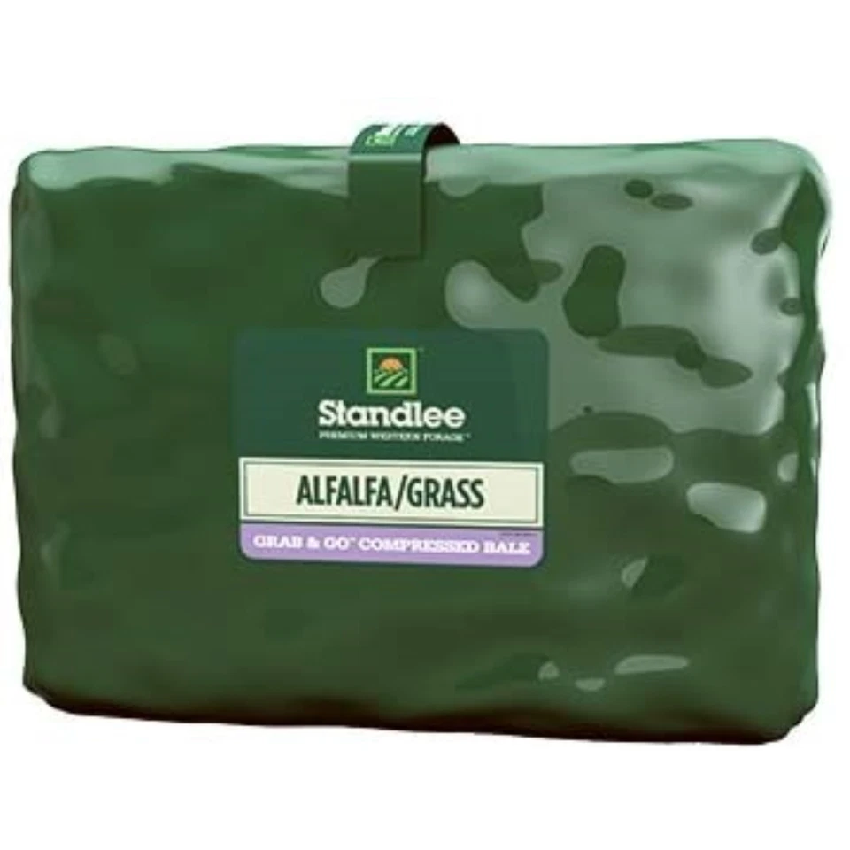 Standlee Hay Alfalfa & Grass Grab N Go Compressed Bale Forage (50 Pounds)