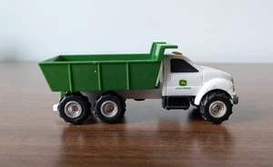 ☑️ ERTL John Deere Dump White Green Truck Diecast Plastic Vehicle Collectable - Picture 1 of 12