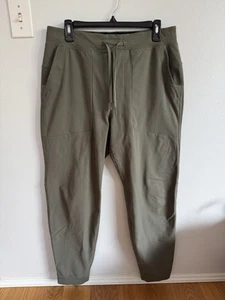 Lululemon ABC Jogginghose Herren Large hellgrün Tapered - Bild 1 von 3