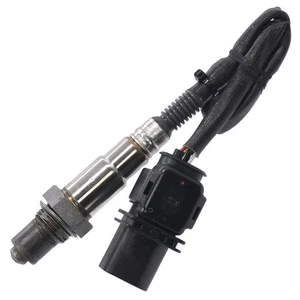 For 2006 525i Oxygen Sensor - Picture 1 of 5