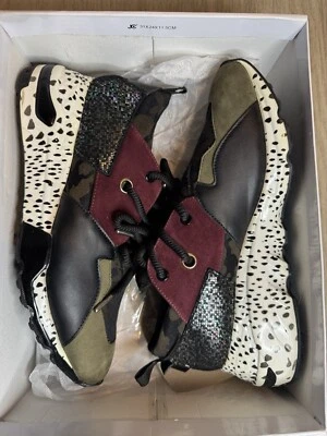 Steve Madden Girl Camouflage cliff Burgundy Black Platform Sneakers  - Image 1 of 4