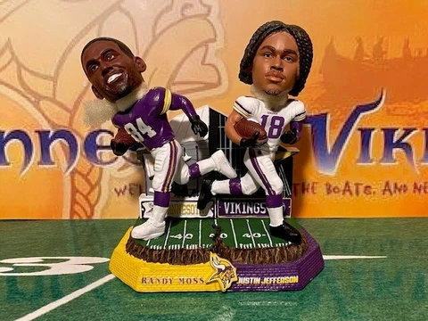 Randy Moss & Justin Jefferson Minnesota Vikings Then / Now Bobble Cover