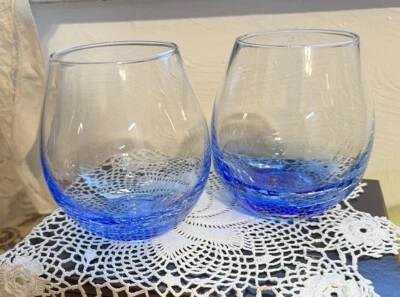 Juego de 2 copas de vino Pier 1 azul craquelado sin tallo 4 3/8" ~ BONITAS 18 oz Foto 1 de 4