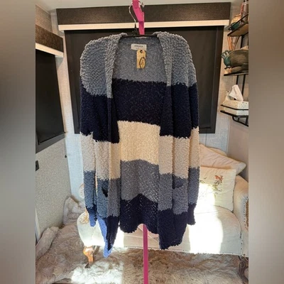 Acogedor cárdigan a rayas para mujer Zenana Outfitters nuevo con etiquetas - azul marino, gris, crema grande Foto 1 de 4