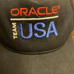 Gorra Oracle Team Juvenil Gorra de Vela Barco Carreras Equipo EE. UU. Niño Negro Correa Usada en Excelente Condición - Imagen 1 de 8