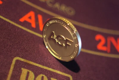 X 1 - Aviation Club de France - ACF - WPT 10K Medal - Poker Chip - Image 1 of 4