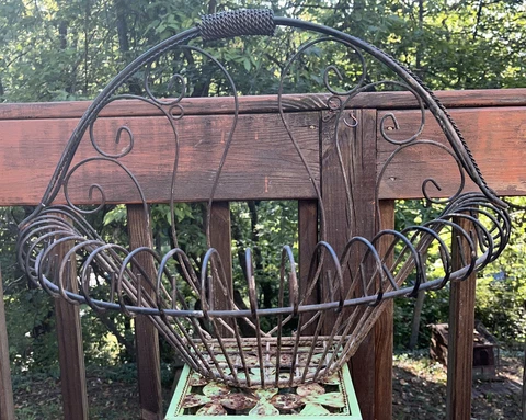 Vintage French Country Rustic Farmhouse Wrought Iron Scrolled Basket Planter 24” Cover