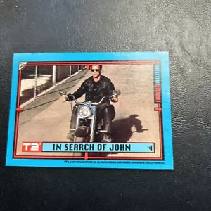 11d T2 Terminator 2 Sticker 1991 Topps #9 Arnold Schwarzenegger Motorcycle - Picture 1 of 2