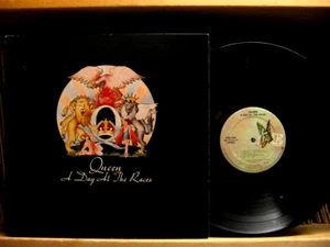 Queen / A Day At The Races - Classic Rock Vinyl - 1976 OG With Inner Sleeve - Picture 1 of 5