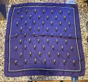 De Colección Ralph Lauren Púrpura Polo Martini Oso Seda Bufanda Bolsillo Cuadrado RARO 17" - Imagen 1 de 14