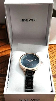 Nuevo En Caja - Reloj Pulsera Mujer Nine West Rosa Dorado Gunmetal Gris Metal Foto 1 de 4
