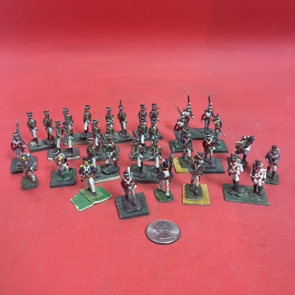 Soldados de hojalata antiguos de 25 mm - Infantería pintada del siglo XVIII - Lote Wargaming.   #17 Foto 1 de 4