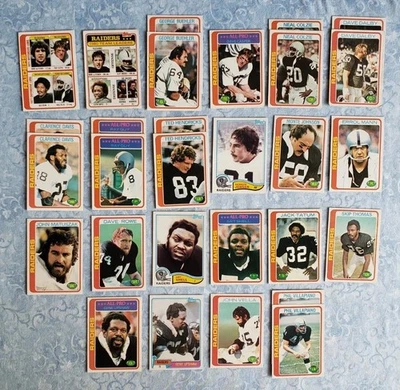 LOT 29 Topps Football RAIDERS 1977+Dave Casper~Ray Guy~Monte Johnson~Gene Upshaw - Image 1 of 4