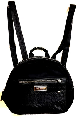 CALVIN KLEIN BACKPACK BAG ZIPPERED BLACK SILVER PRE-OWNED UNISEX ADJUSTABLE - Image 1 of 4