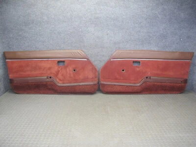 84-85 MAZDA RX7 FB PUERTA IZQUIERDA Y DERECHA INTERIOR MOLDURA PANEL CONJUNTO TELA ROJO OEM Foto 1 de 4
