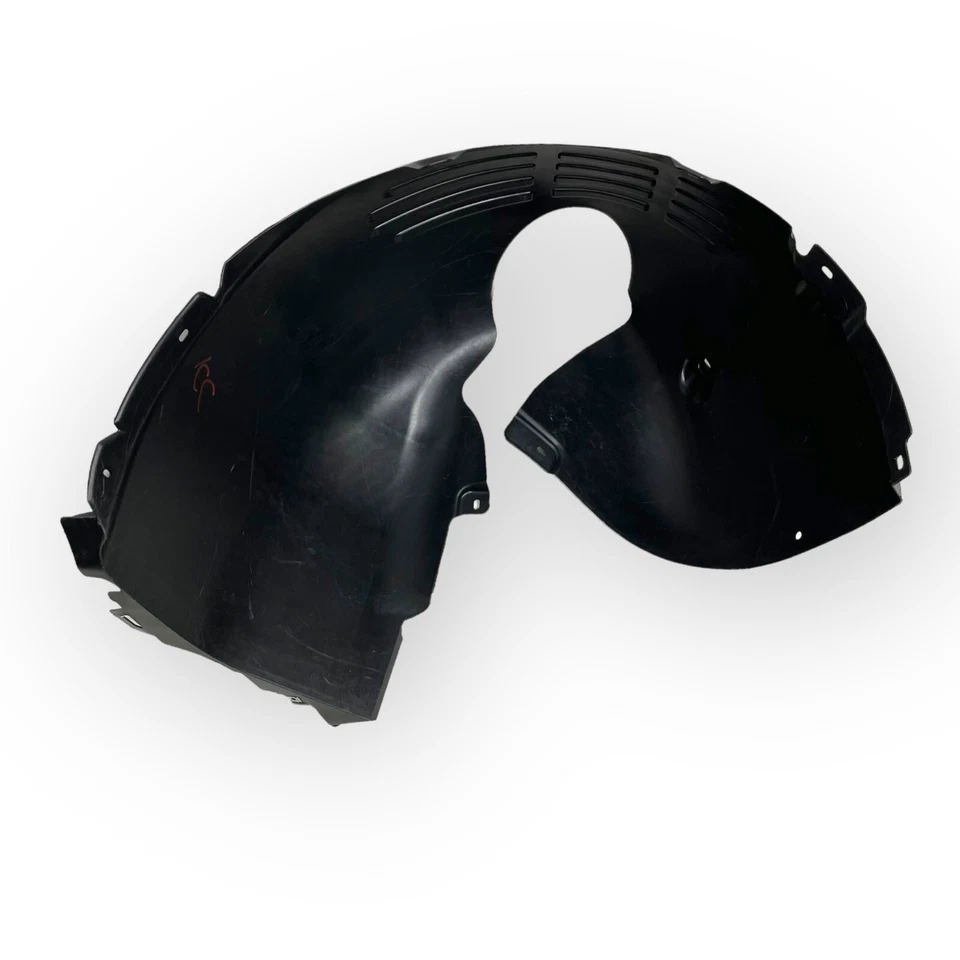 2015-2019 Volkswagen Golf Front right passenger side fender liner OEM 5G0805978 - Image 1 of 4