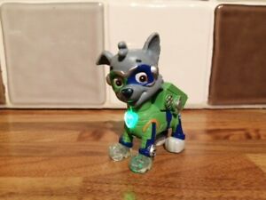 PAW PATROL LIGHT UP ROCKY FIGURE - WORKING - SPINMASTER 