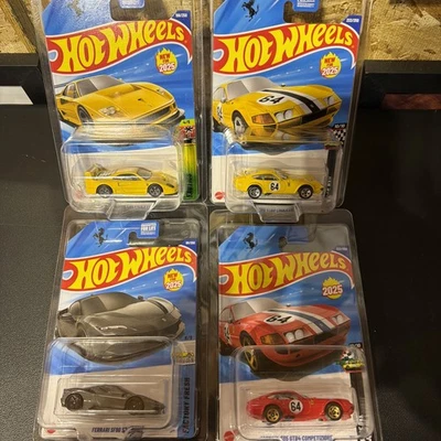 Lote de 4 fundas protectoras Ferrari F40 SF90 365 GTB4 competizione Foto 1 de 4