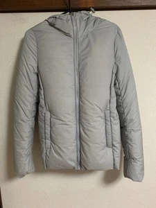 UNIQLO Gray Down Jacket with Hood Lightweight Warm Zip Pocket Women/Men - Picture 1 of 3