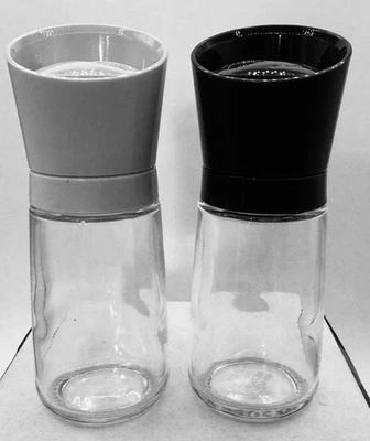 Molinillo de especias Kuhn Rikon sal pimienta 5,5” de alto juego de 2 - blanco/azul pizarra Foto 1 de 4