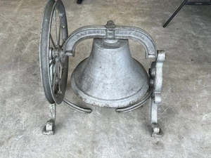 Antique Cast Iron Bell Yolk Mount 20” Raymond & Campbell - Picture 1 of 11