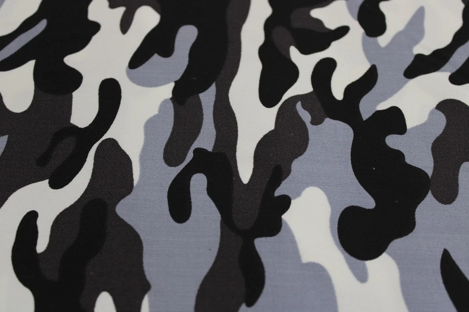 Denim/lona camuflaje - 35%/65% mezcla - 59"/60" ancho - por media yarda Foto 1 de 1