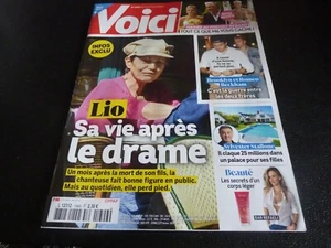 Revue "VOICI N°1949 - 2025" Lio, Sylvester STALLONE, Brooklyn & Romeo BECKHAM - Picture 1 of 1