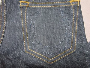 TRUE RELIGION UNISEX SLIM STRAIGHT LEG RAW DARK BLUE DENIM JEANS SIZE 6 NEW RARE - Picture 1 of 6
