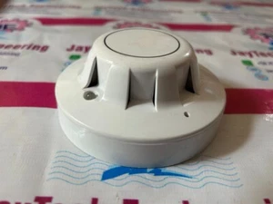 APOLLO SERIES 65 OPTICAL SMOKE DETECTOR 55000-317 APO - Picture 1 of 5
