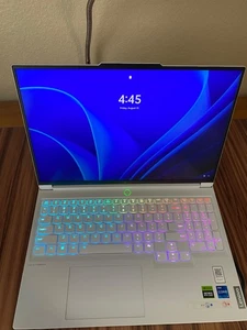 Lenovo - Legion 7i 16" 2.5k LCD Gaming Laptop - Intel 14th Gen Core i7 with 1 TB - Picture 1 of 9