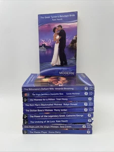 Mills And Boon Modern Romance Book Bundle x 10 Paperback Love Stories Collection - Imagen 1 de 22