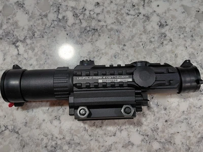 Mira para rifle táctico Leupold Mark 4 CQ/T 1-3x 14 mm iluminada. Foto 1 de 4