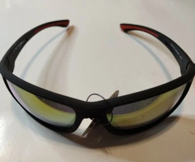 PUGS Sunglasses   Black Frame Red  UV400 - NWT style 1403 - Image 1 of 4