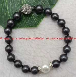 Genuine 8mm Black & 10mm White Shell Pearl Round Beads Bracelet Magnetic buckle - Picture 1 of 8