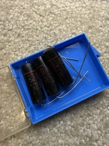 Vintage Sprague Black Beauty 6TM-P10 .1uF 600V NOS Difilm Capacitors (Set of 3) - Picture 1 of 3