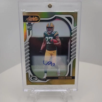 2022 Absolute 8/10 Romeo Doubs  Rookie Signature Gold Spectrum Green Bay RC Auto - Image 1 of 4