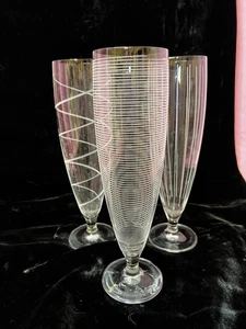 3 líneas de vasos de cerveza Mikasa Cheers Pilsner remolino punta descontinuada - Imagen 1 de 7