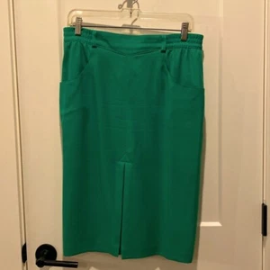 Hauber Sporting Life Ladies Skirt. Size 12. Green. Front Pockets. - Picture 1 of 10