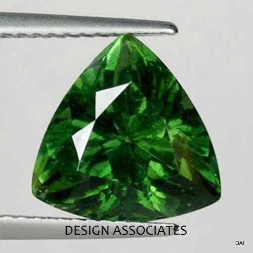 LOTE APATITA 6 MM CORTE BILLÓN CROMO NATURAL COLOR VERDE 177761 Foto 1 de 1