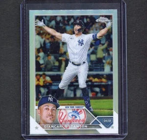 Giancarlo Stanton 2023 Topps cromo refractor SEPIA #90 Yankees de Nueva York - Imagen 1 de 2