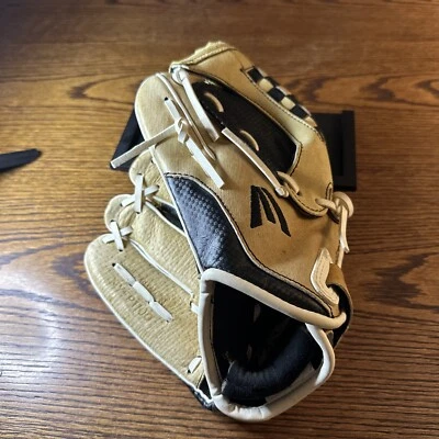 Easton 11 in  LHT Leather  NYFP1100 Tan Black Professional Glove Adj Wrist strap - Image 1 of 4